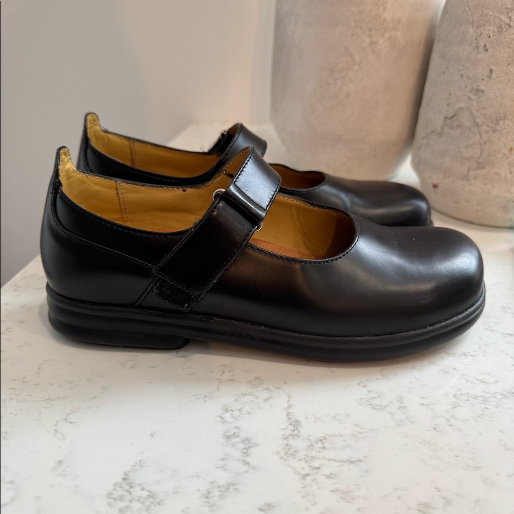 Birkenstocks Footprints